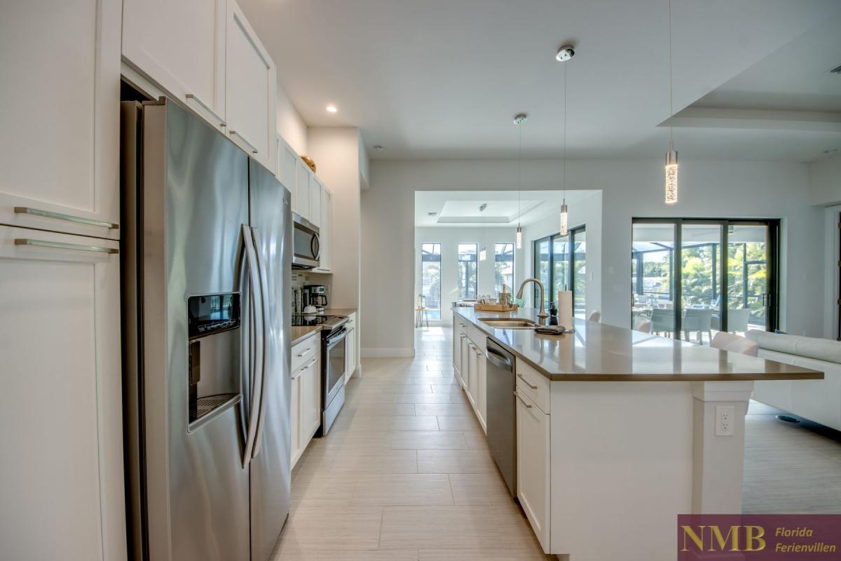 Ferienhaus-Cape-Coral-Sanisbar Breeze_30-Kitchen